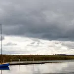 Fischstuebchen Neeberg 6 - Seeadler * Krummin