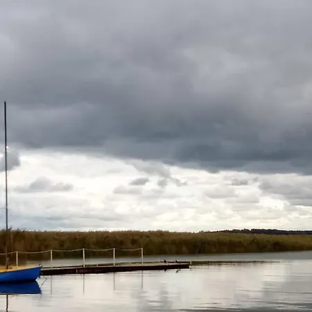 Fischstuebchen Neeberg 6 - Seeadler * Krummin