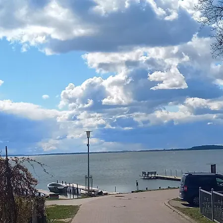 Fischstuebchen Neeberg 6 - Seeadler * Krummin