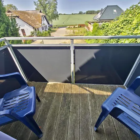 Holiday home Fischstuebchen Neeberg 6 - Seeadler *