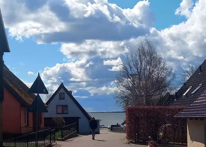 Dom wakacyjny Fischstuebchen Neeberg 6 - Seeadler *