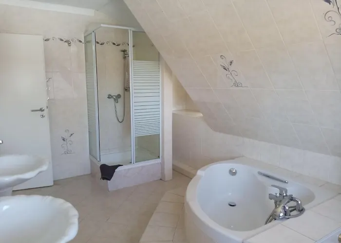 Fischstuebchen Neeberg 6 - Seeadler Dom wakacyjny