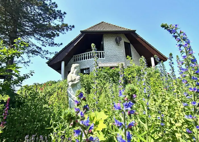 Fischstuebchen Neeberg 6 - Seeadler Krummin